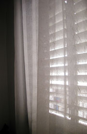 Rollo am Fenster